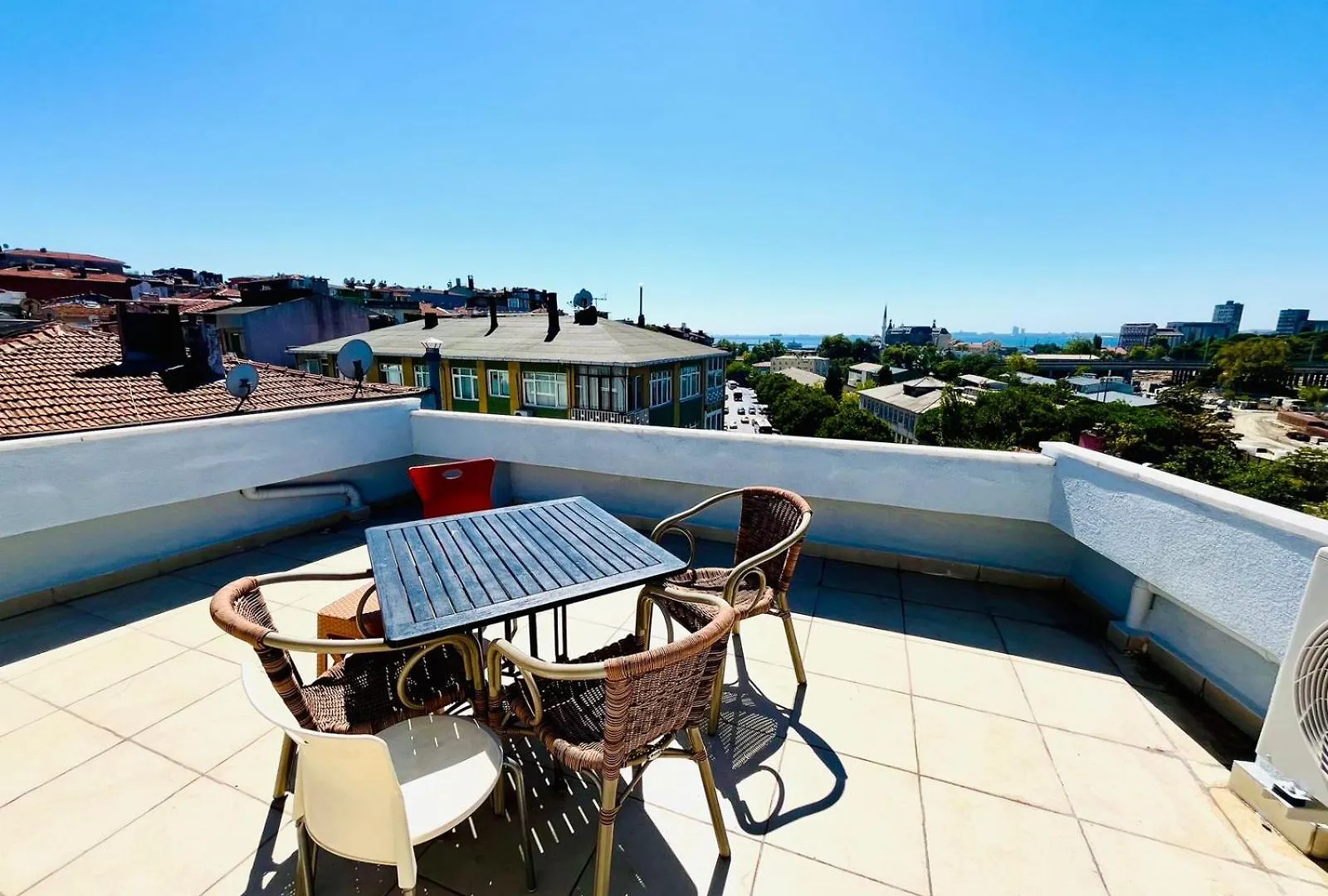 Big Apartments 2 Plus 1 With A Seaview Terrace Istanbul